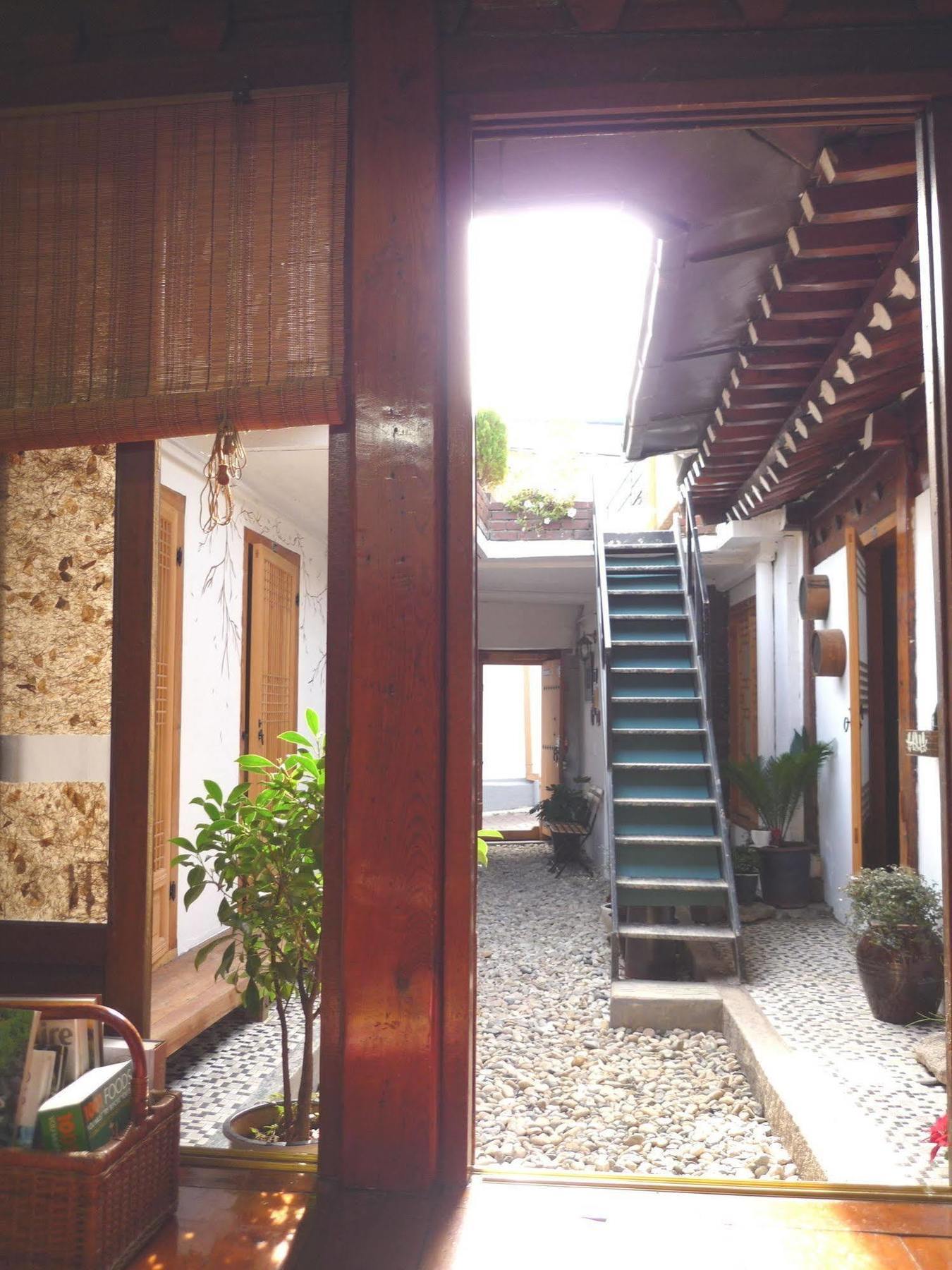 Raon Guesthouse Seoul Exterior photo